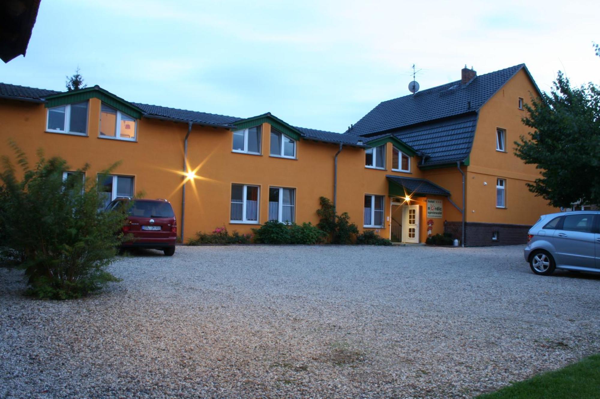 Hotel Nordic Spreewald Luebbenau Exterior photo